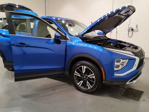 Used 2024 Mitsubishi Eclipse Cross SE AWD/4WD image 12