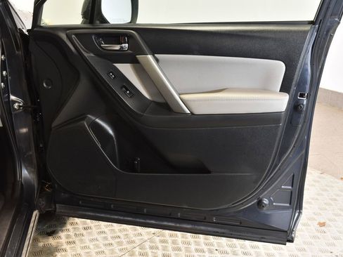 Used 2015 Subaru Forester 2.5i Limited w/ Protection Package #2 image 33