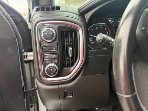 Used 2021 GMC Sierra 1500 SLT w/ SLT Premium Plus Package AWD/4WD image 29