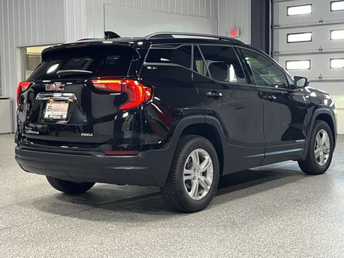 Used 2019 GMC Terrain SLE w/ Driver Convenience Package AWD/4WD image 5