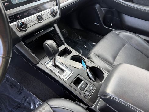 Used 2015 Subaru Outback 2.5i Limited image 13