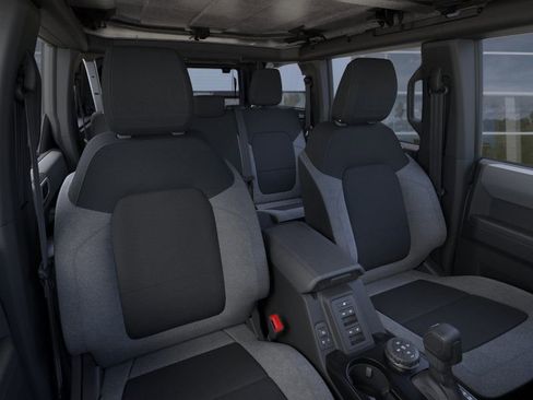 New 2026 Ford Bronco Base w/ Sasquatch Package image 10