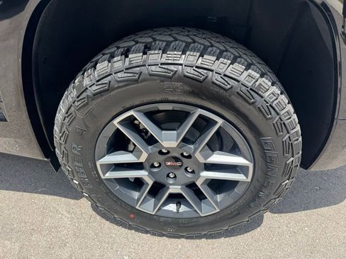 New 2026 GMC Terrain AT4 image 39
