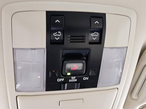 Used 2023 Lexus GX 460 Premium image 19