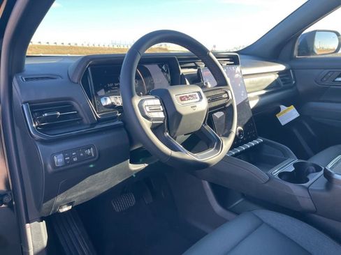 New 2026 GMC Terrain AT4 w/ LPO, Black Badging Package image 9