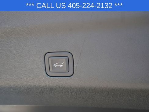 Used 2023 Chevrolet Tahoe Z71 w/ Luxury Package image 29