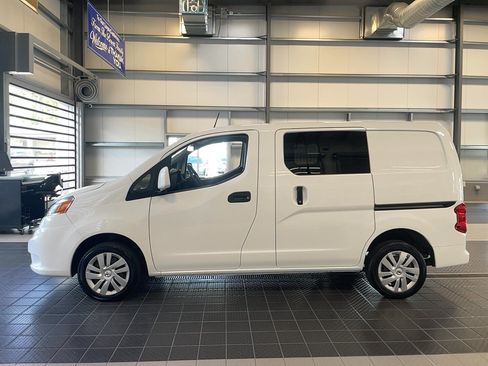 Used 2021 Nissan NV200 SV w/ Sliding Door Glass Package FWD image 4