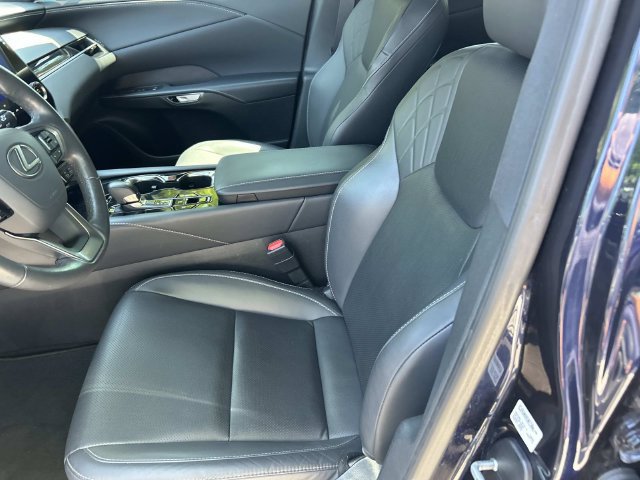 Used 2024 Lexus RX 350 FWD w/ Technology Package image 16