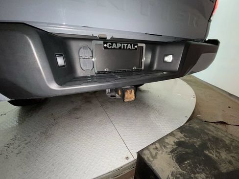 Used 2023 Nissan Frontier Pro-X w/ Tow Package RWD image 28