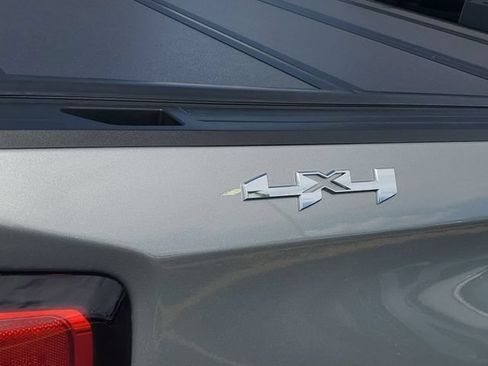 Certified 2026 GMC Sierra 1500 SLT w/ SLT Premium Package AWD/4WD image 6