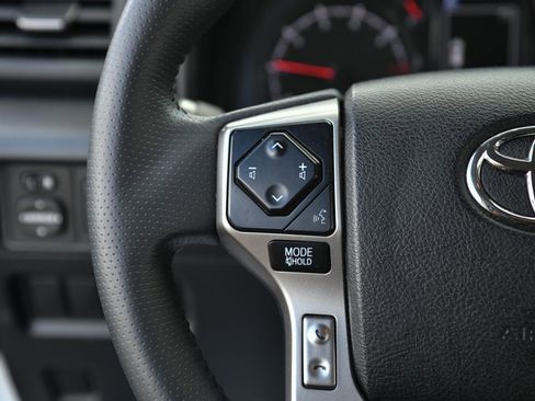 Used 2024 Toyota 4Runner SR5 image 22