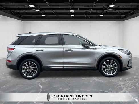 Certified 2024 Lincoln Corsair AWD w/ Equipment Group 101A image 6