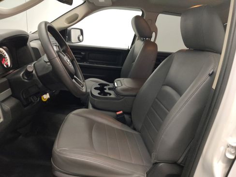 Used 2018 RAM 1500 Tradesman RWD image 17