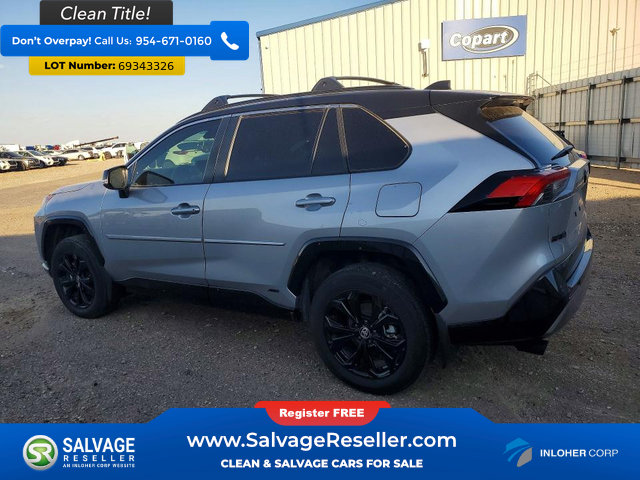 Used 2025 Toyota RAV4 XSE AWD/4WD image 3