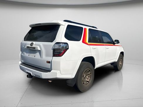 Used 2023 Toyota 4Runner 40th Anniversary SE AWD/4WD image 4