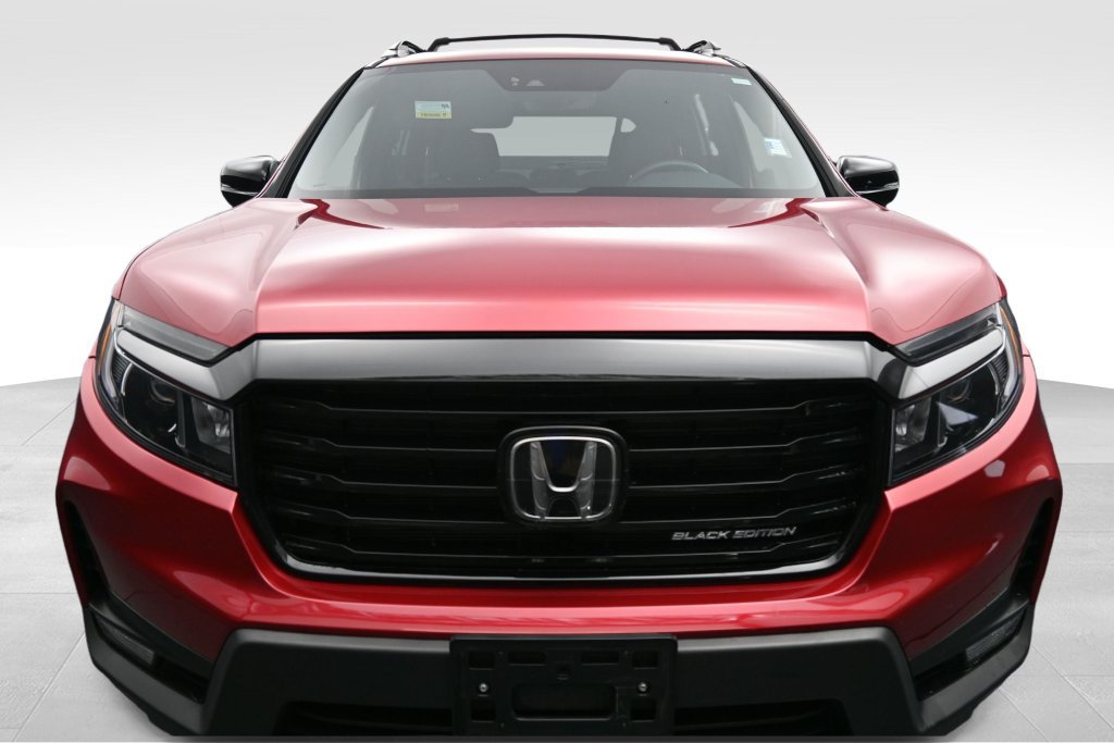 Used 2025 Honda Passport Black Edition image 11