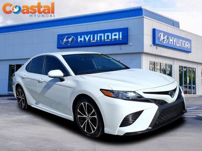 Used 2019 Toyota Camry SE