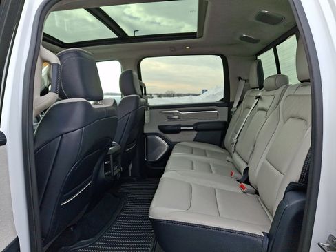 Certified 2022 RAM 1500 Limited image 10