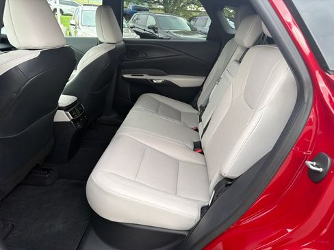 Used 2024 Lexus RX 350 Premium Plus w/ Convenience Package FWD image 18