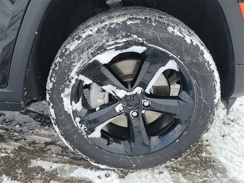 New 2025 Jeep Grand Cherokee L Limited w/ Luxury Tech Group II image 5