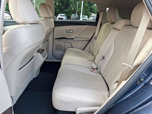 Used 2015 Toyota Venza LE AWD/4WD image 11