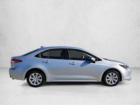 Certified 2023 Toyota Corolla LE image 4