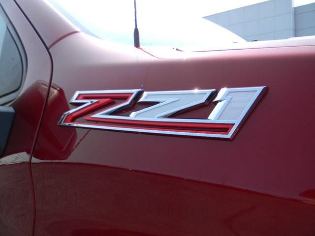 Used 2022 Chevrolet Silverado 1500 LT Trail Boss w/ LT Trail Boss Premium Package AWD/4WD image 9