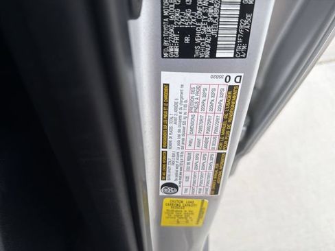 Certified 2022 Toyota 4Runner SR5 RWD image 36
