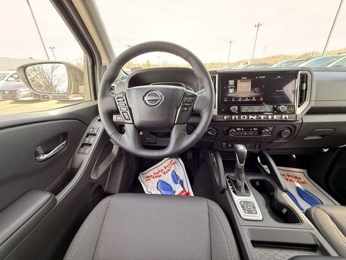 New 2026 Nissan Frontier SV w/ All-Weather Content Package image 20
