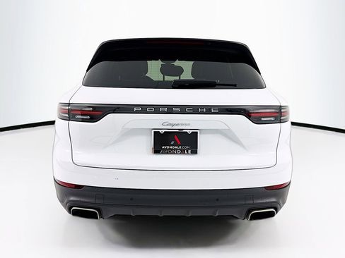 Certified 2023 Porsche Cayenne image 6