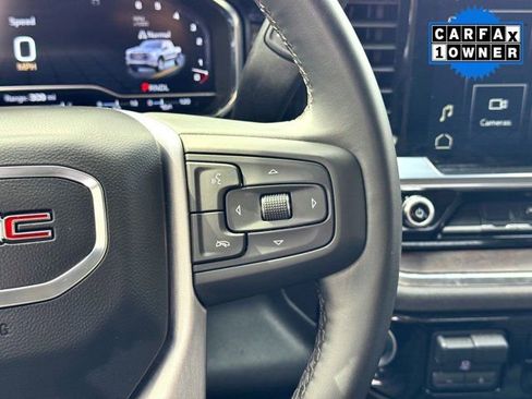 Used 2025 GMC Sierra 1500 SLT image 25