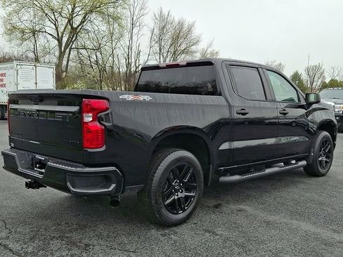 Used 2024 Chevrolet Silverado 1500 Custom w/ Rally Edition image 9