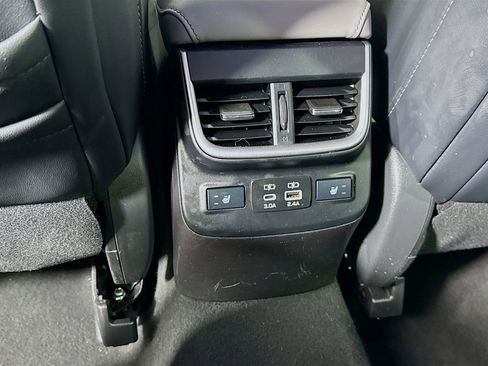Used 2023 Subaru Outback Limited image 30