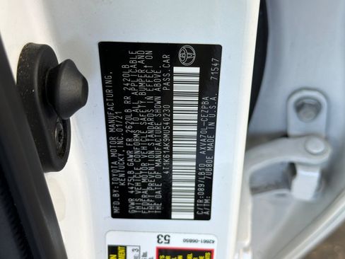 Used 2021 Toyota Camry XSE FWD image 39