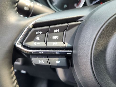 Certified 2025 MAZDA CX-5 AWD 2.5 S w/ Preferred Package image 22