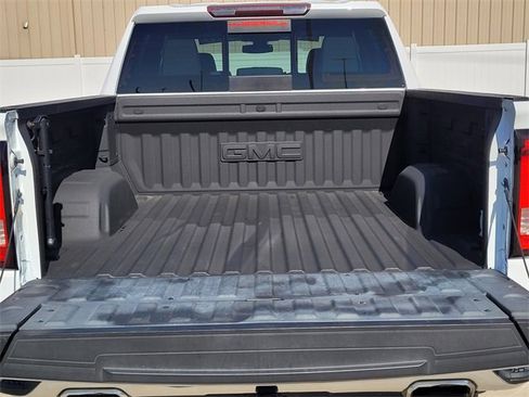 Used 2019 GMC Sierra 1500 SLT w/ SLT Premium Plus Package image 9