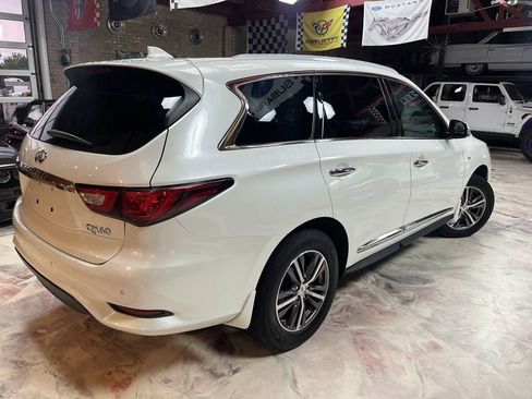 Used 2016 INFINITI QX60 Luxe w/ Premium Plus Package AWD/4WD image 2