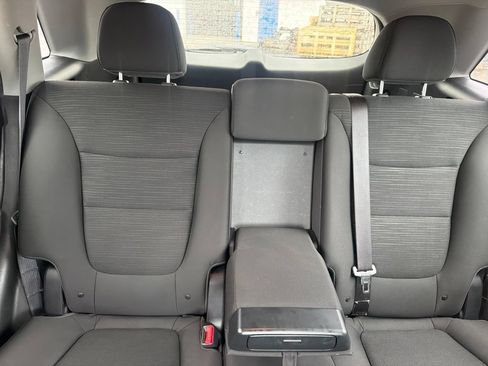 Used 2015 Kia Sorento LX FWD image 43