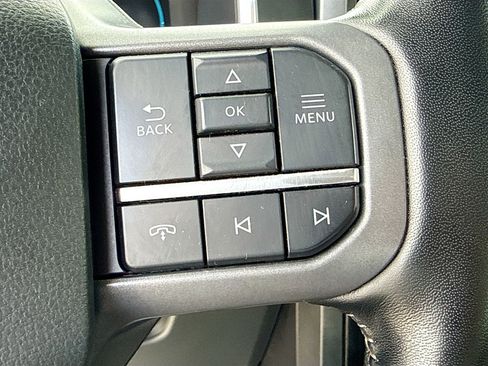 Used 2023 Ford F150 Lariat AWD/4WD image 36