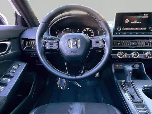 Certified 2025 Honda Civic Sport image 8