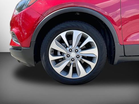 Used 2019 Buick Encore Preferred w/ Safety Package FWD image 32