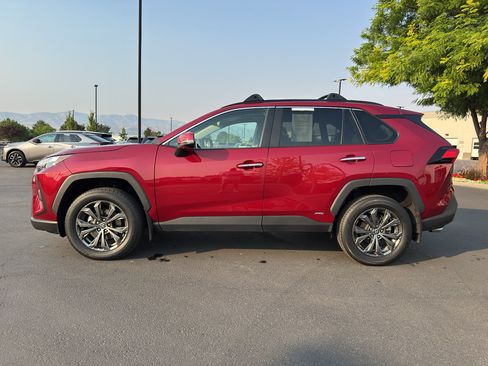 Used 2023 Toyota RAV4 Limited AWD/4WD image 6