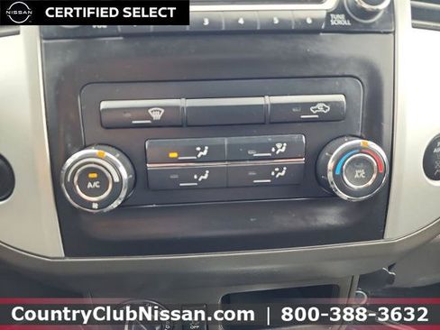 Certified 2016 Nissan Frontier SV AWD/4WD image 14