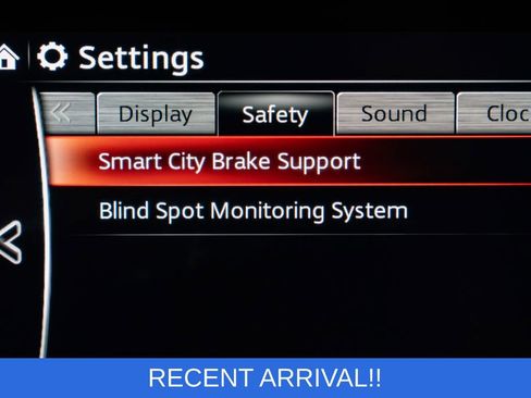 Used 2017 MAZDA MAZDA3 Touring image 18