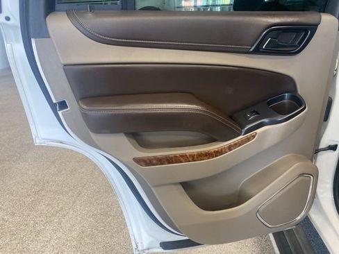 Used 2016 Chevrolet Tahoe LTZ AWD/4WD image 39
