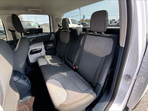 Used 2024 Ford Maverick XLT image 24