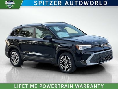 New 2025 Volkswagen Taos SE