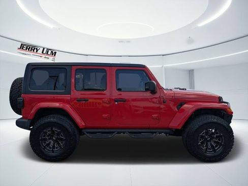Used 2021 Jeep Wrangler Unlimited Sport AWD/4WD image 2