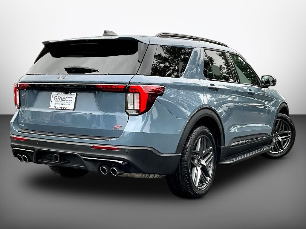 Used 2025 Ford Explorer ST w/ Sun And Sound Package AWD/4WD image 7