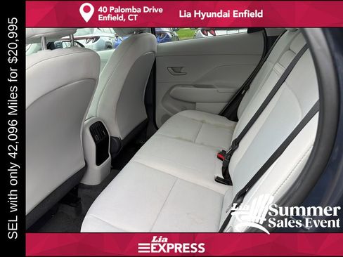 Used 2025 Hyundai Kona SEL AWD/4WD image 23